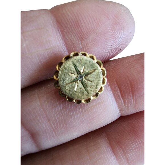 14Kt Gold MCM Design Tie Back With Diamond (No Back) (A1643)